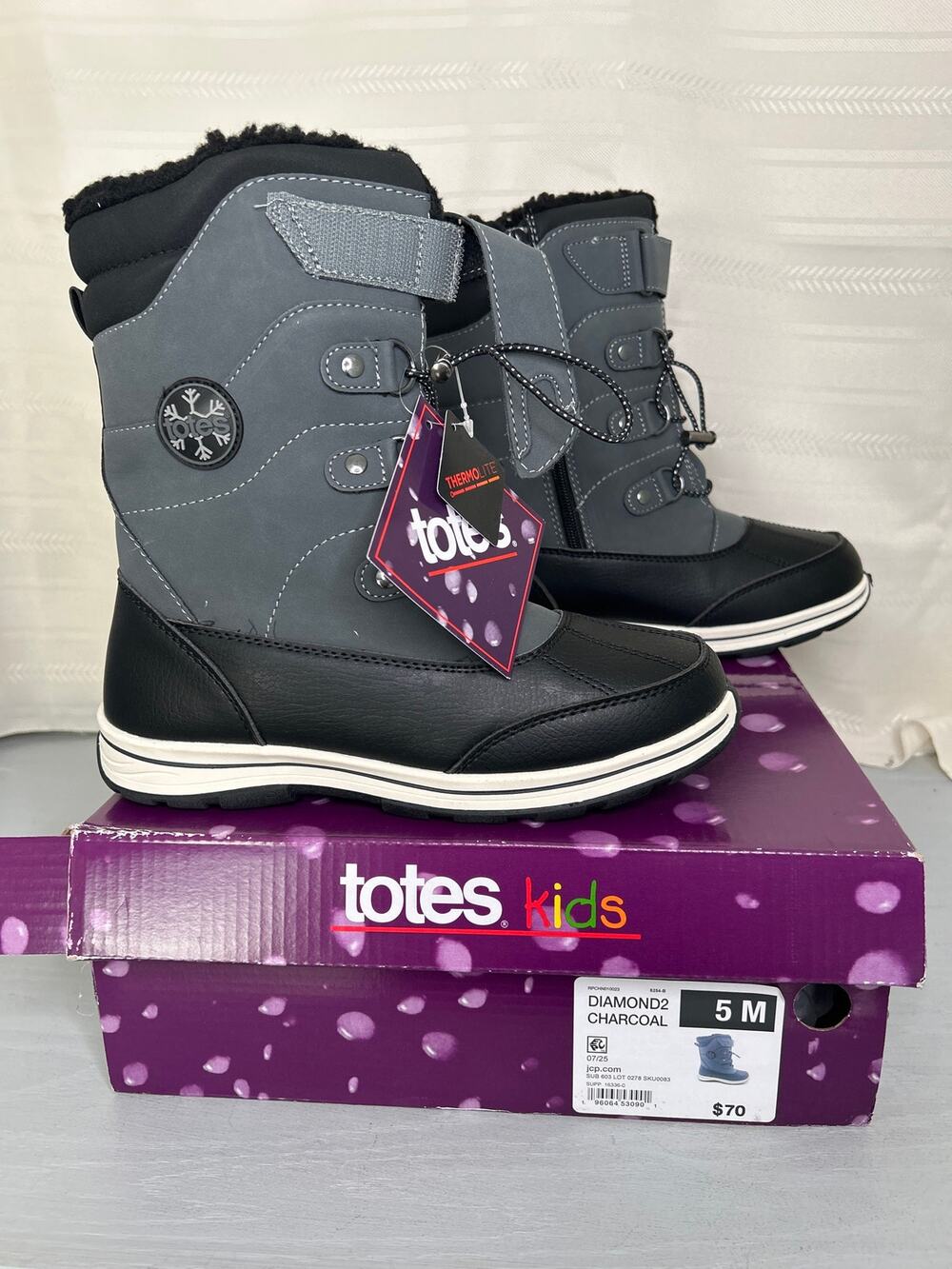 Totes Diamond Waterproof Insulated Winter Boots Charcoal Girls Size 5